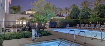 Hilton Garden Inn Anaheim Garden Grove