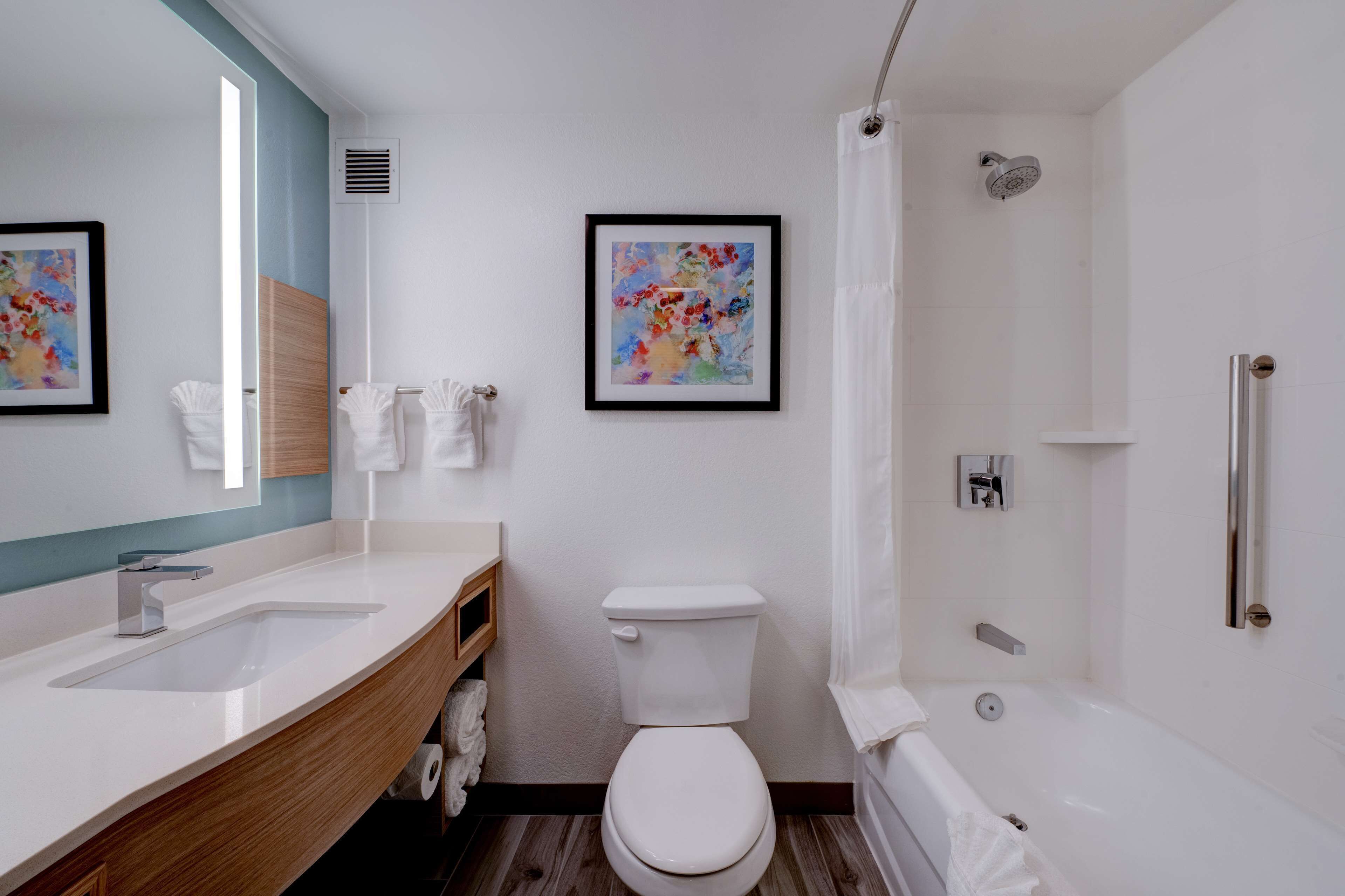 Photo - Hilton Garden Inn Anaheim/Garden Grove