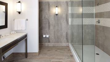 Premium Suite, 1 King Bed | Bathroom shower