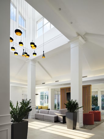 Lobby. Hilton Garden Inn San Jose/Milpitas
