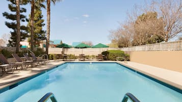 Piscina all'aperto