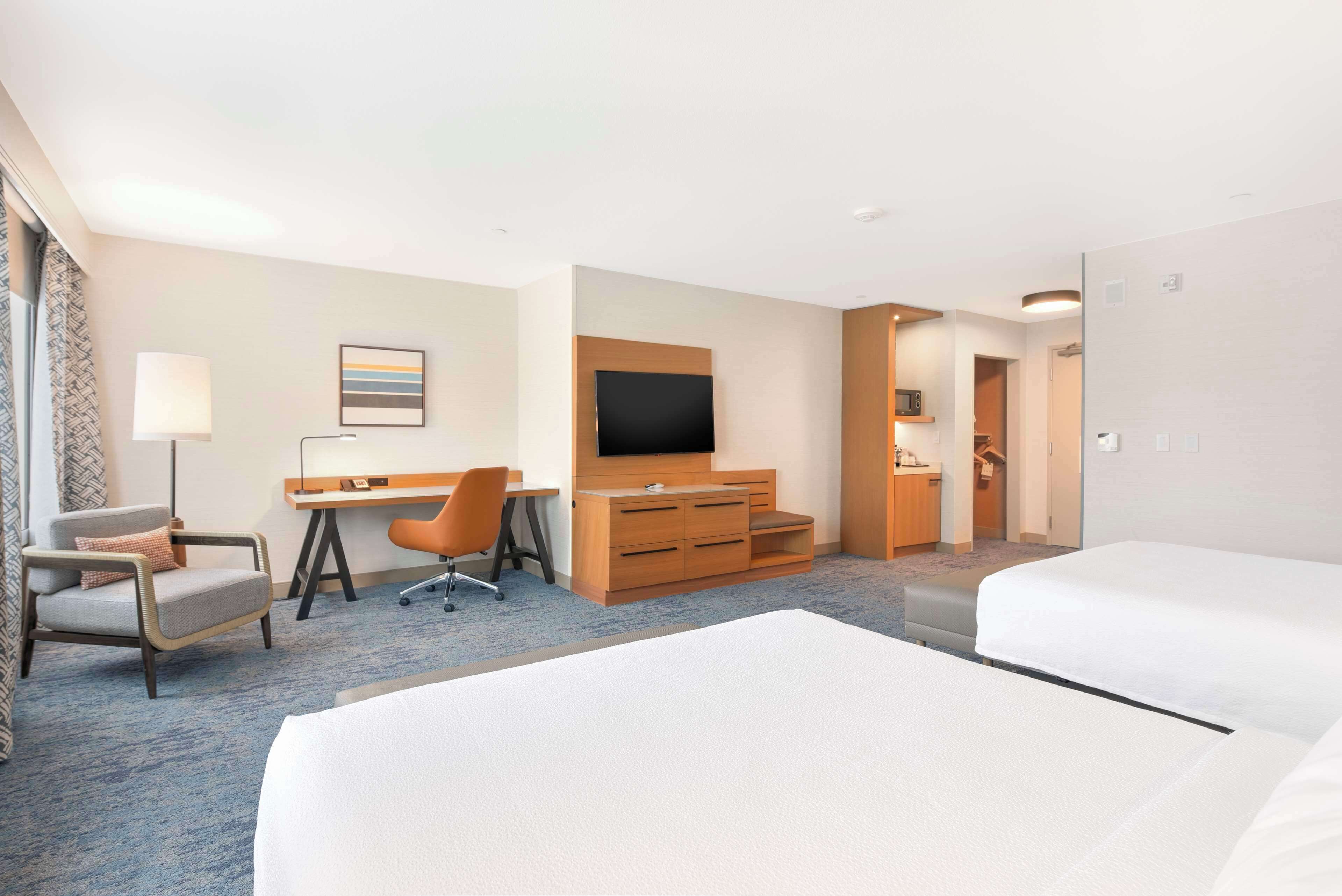 Photo - Hilton Garden Inn LAX - El Segundo