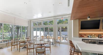 Hilton Garden Inn LAX El Segundo