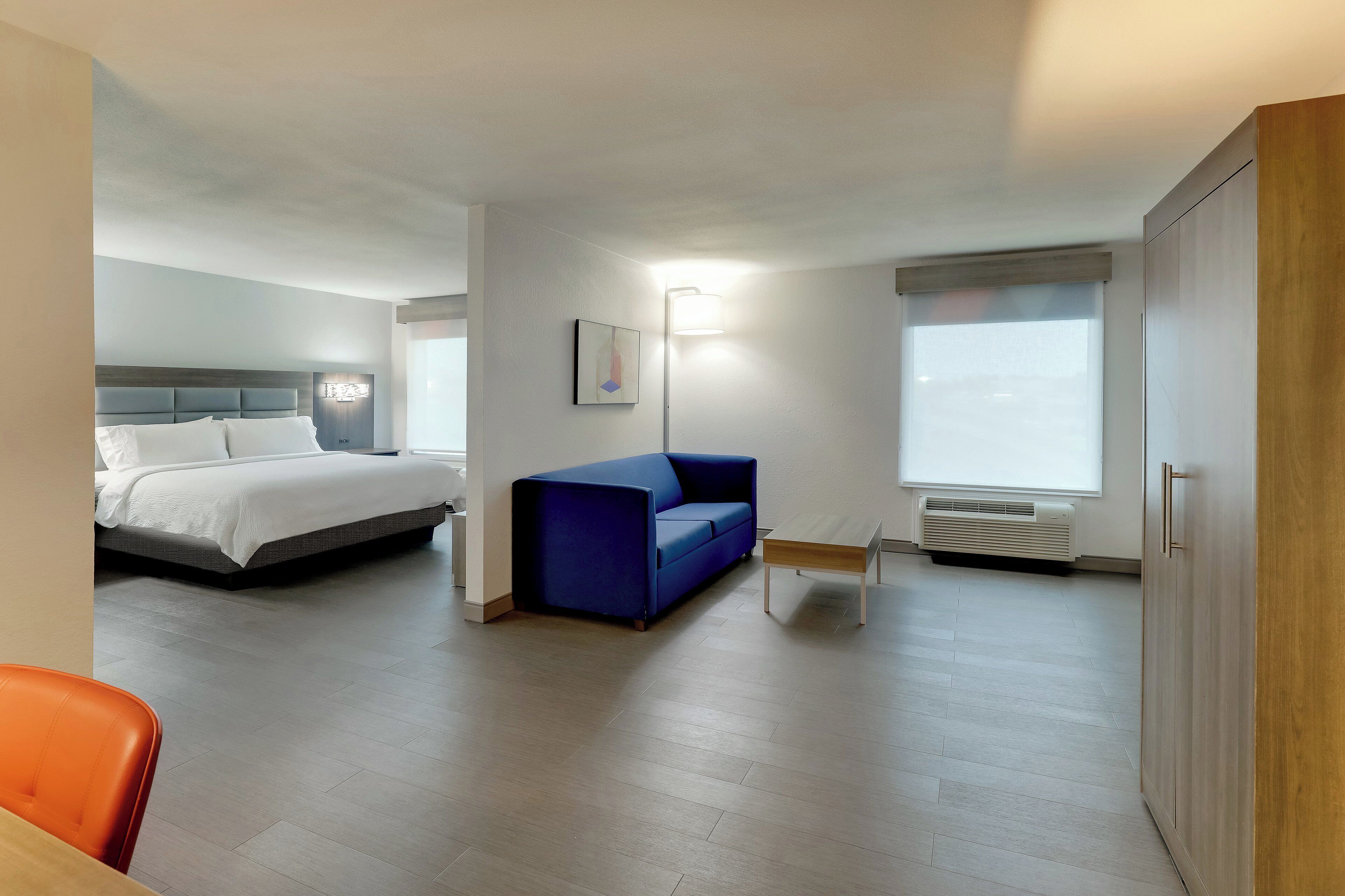 suite, 1 king bed with sofa bed | 1 bedroom, in-room safe, desk, laptop workspace