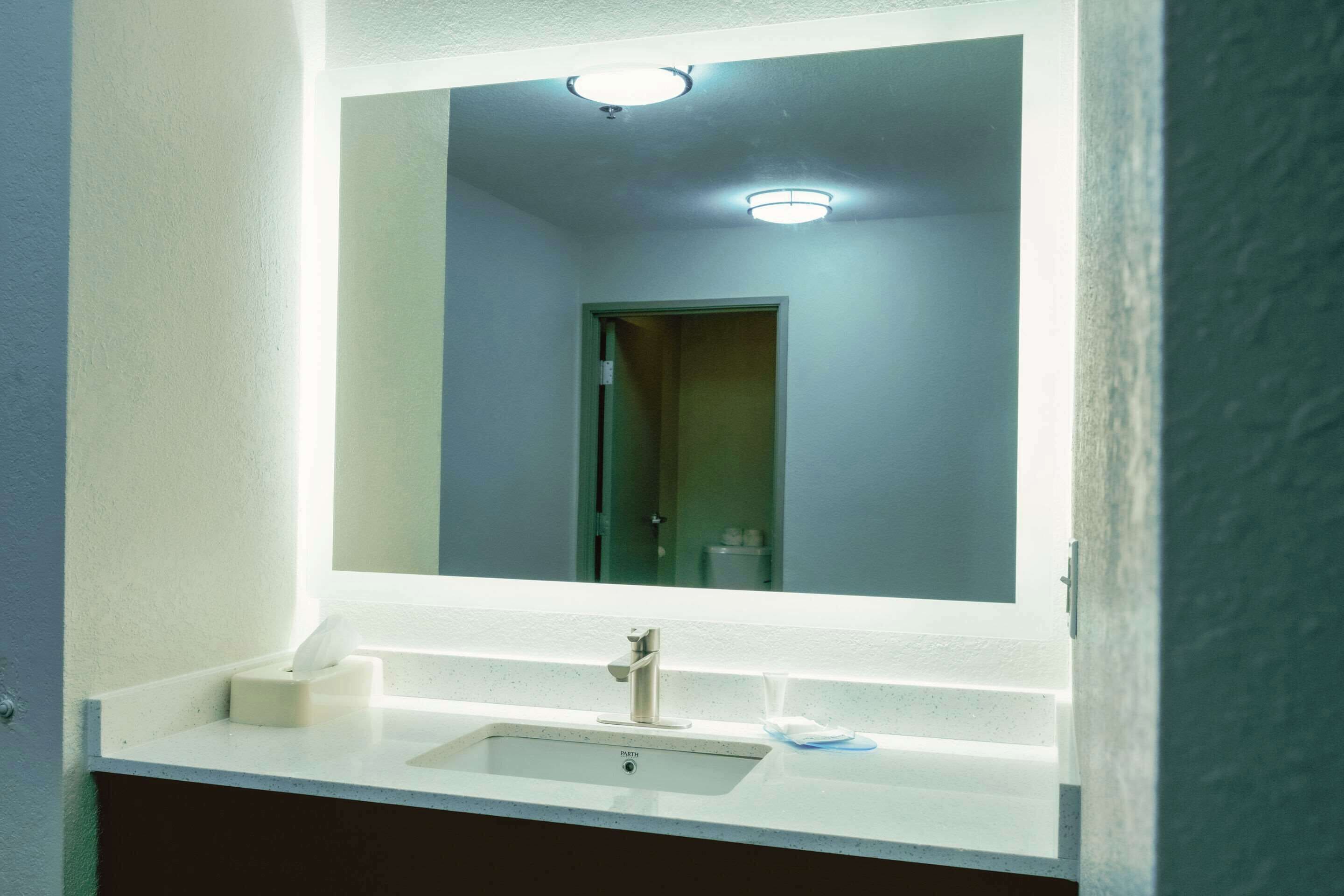 desk, blackout curtains, iron/ironing board, free wifi