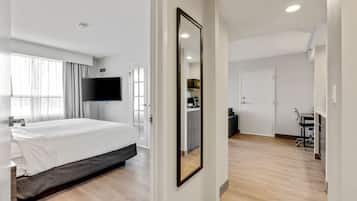 Suite, 1 King Bed with Sofa bed, Corner | 1 bedroom, Egyptian cotton sheets, premium bedding, pillowtop beds