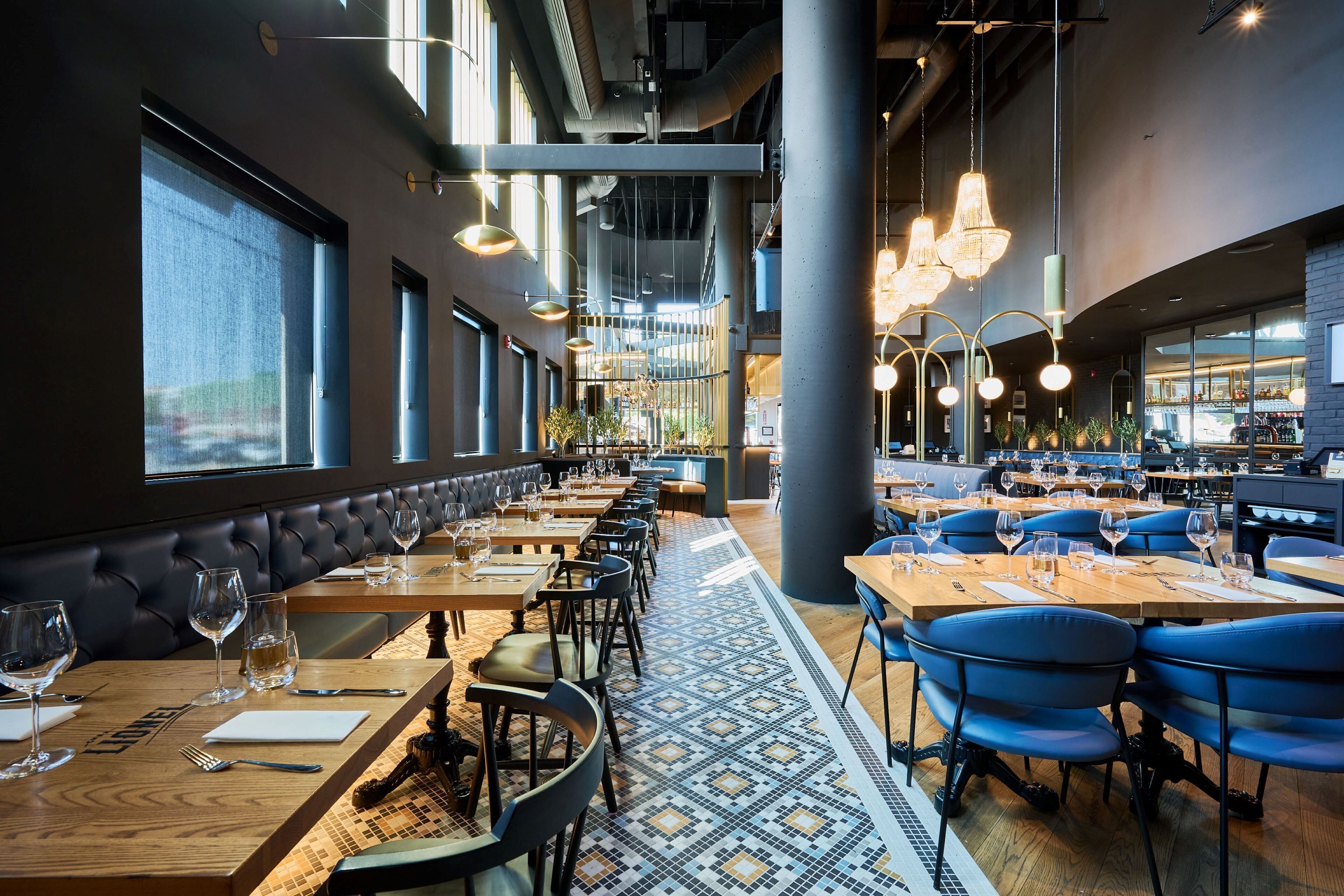 Photo - Holiday Inn & Suites Ottawa Kanata by IHG