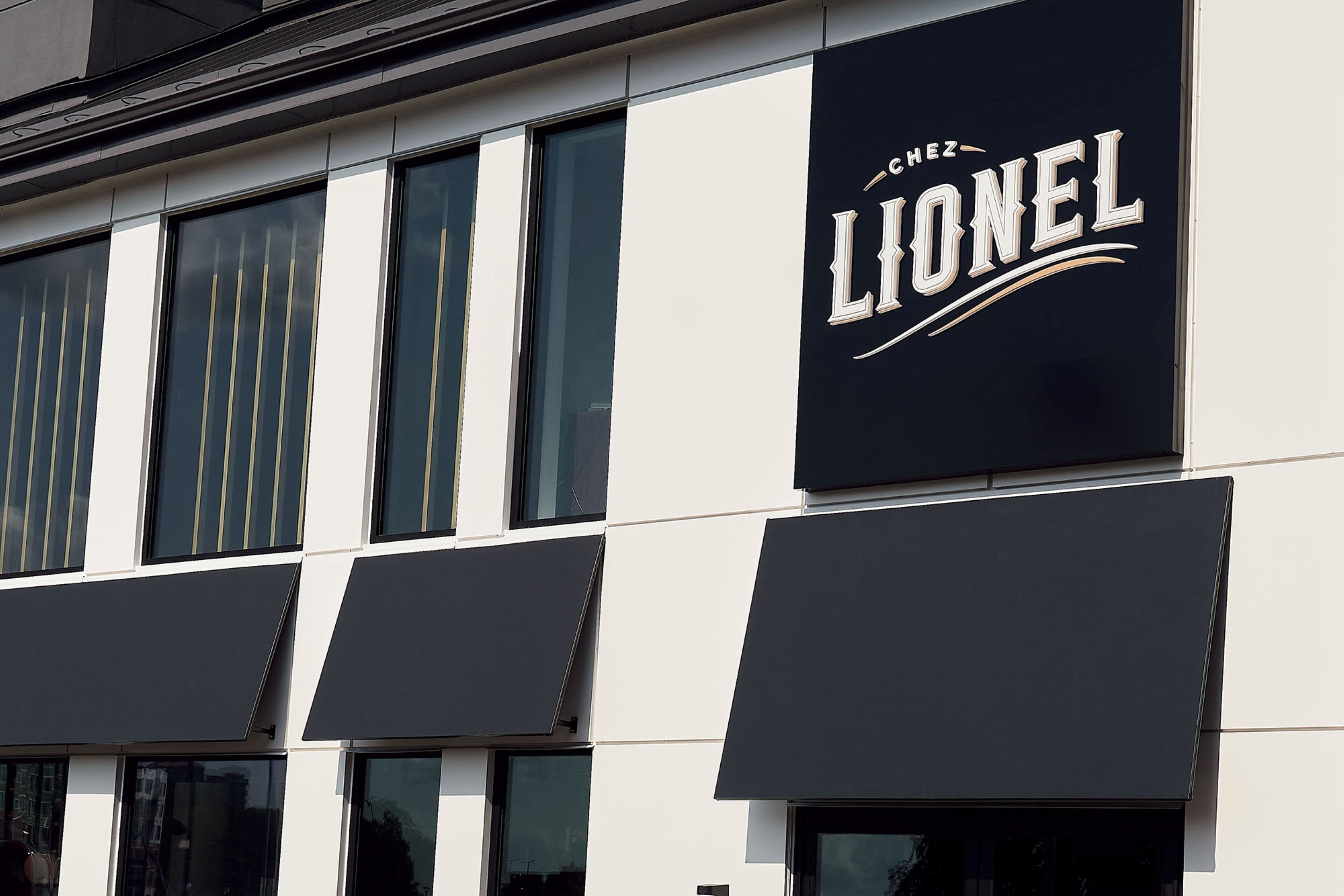 breakfast, lunch, dinner served; french cuisine