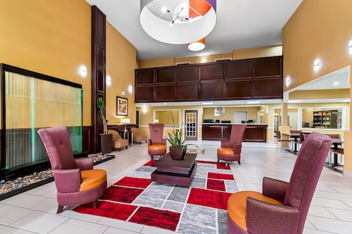 Quality Inn & Suites San Antonio Airport - Stone Oak