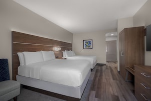 In-room safe, desk, laptop workspace, iron/ironing board