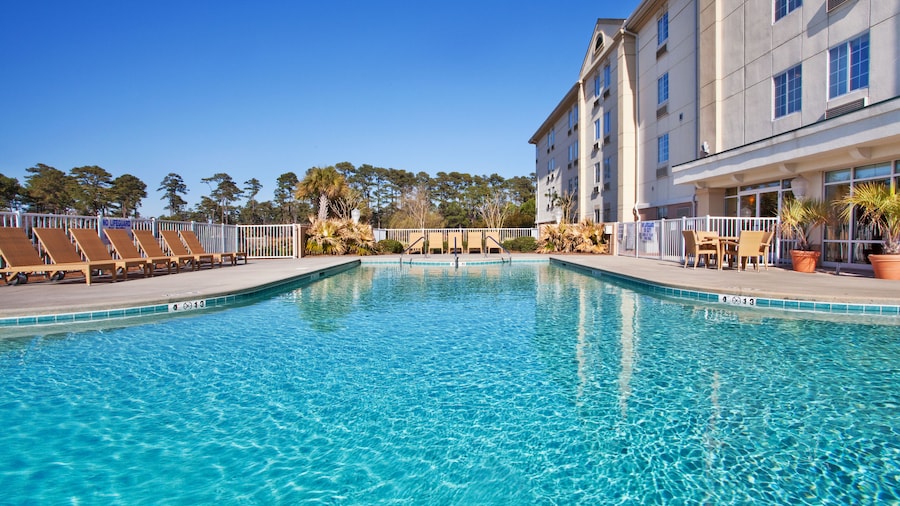 Holiday Inn Express Myrtle Beach-Broadway at the Beach by IHG