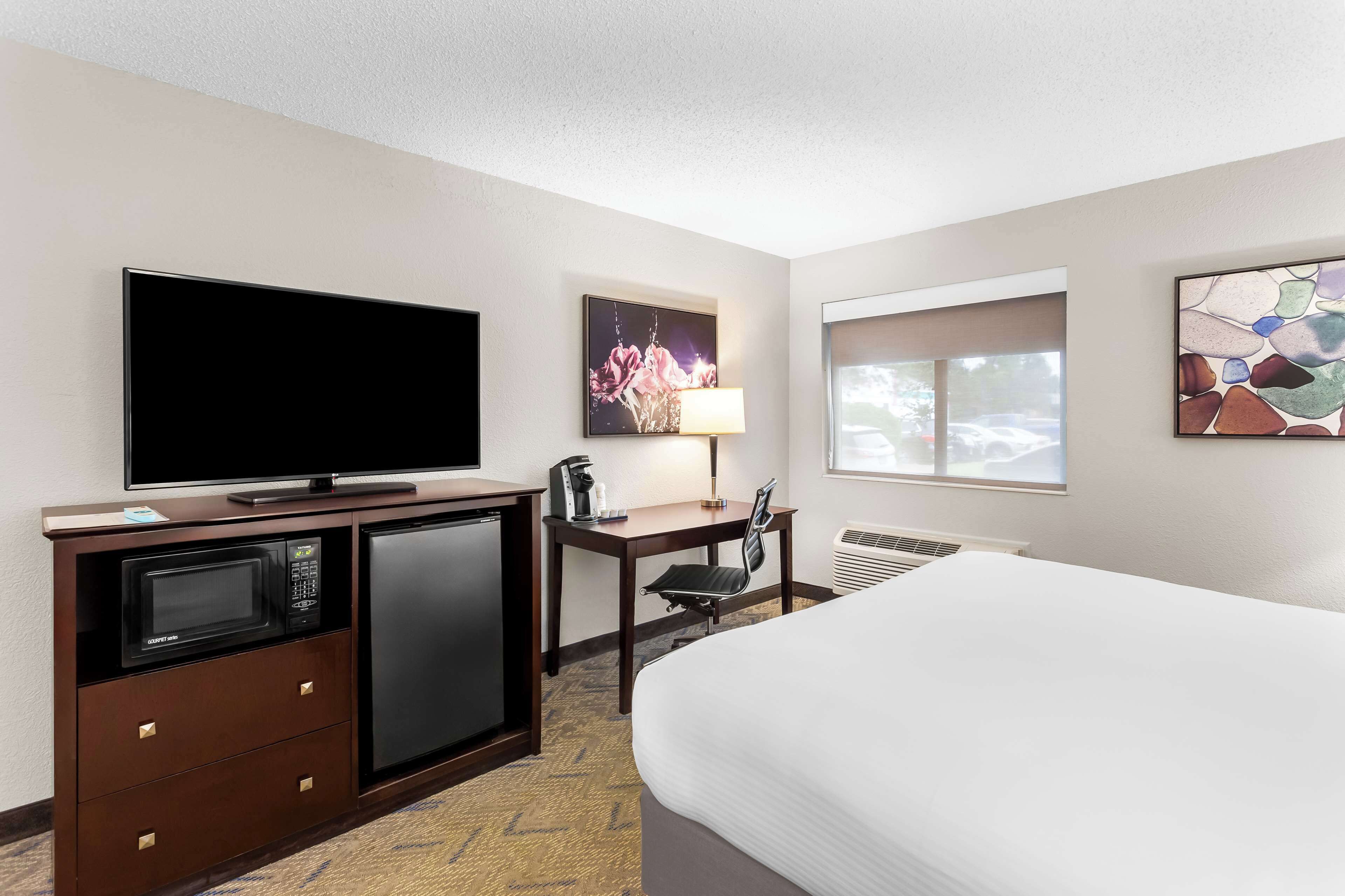 1 bedroom, desk, laptop workspace, iron/ironing board