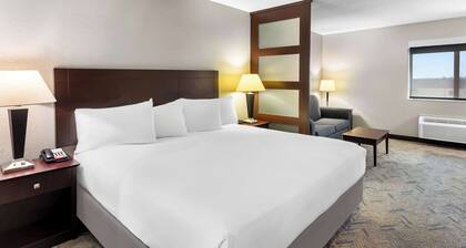 Best Western Oswego Hotel
