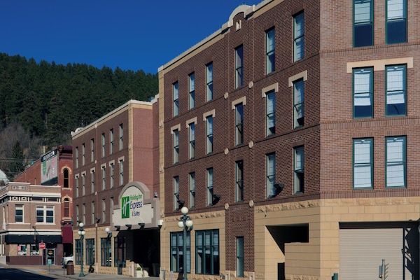 Holiday Inn Express Hotel & Suites Deadwood-gold Dust Casino By Ihg - Deadwood