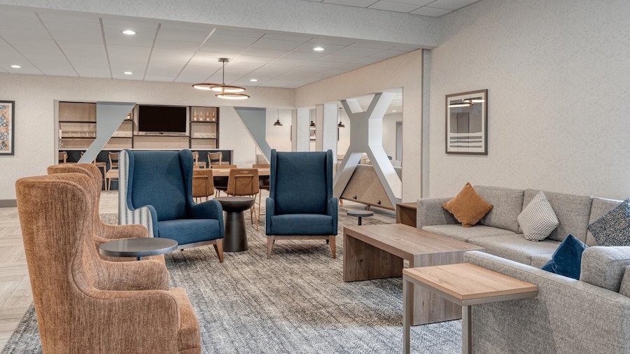 Holiday Inn Express Federal Way Seattle South by IHG