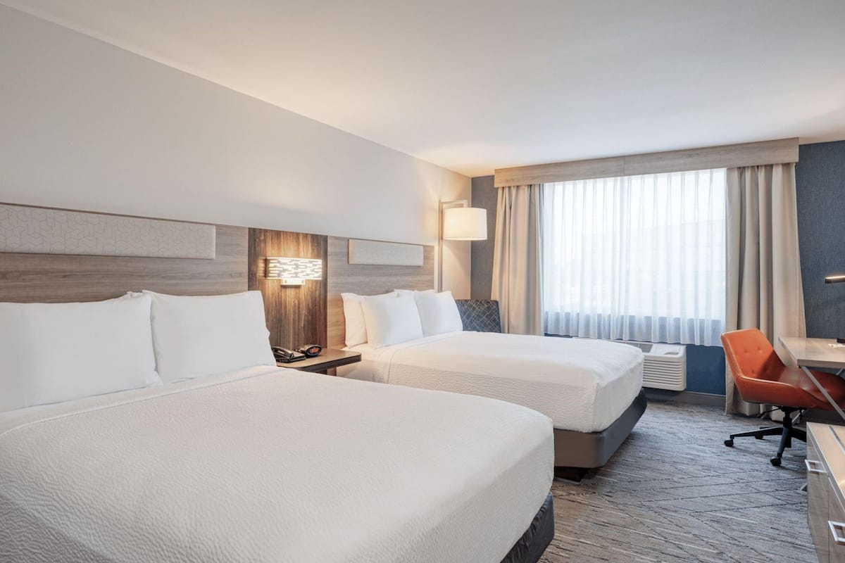 In-room safe, desk, blackout drapes, soundproofing
