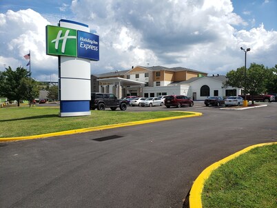 Holiday Inn Express Pittsburgh North by IHG