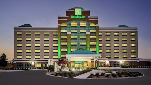 Holiday Inn Hotel & Suites Oakville @ Bronte by IHG