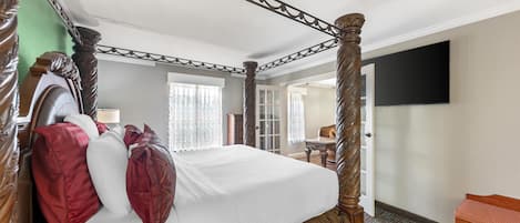 Royal Suite, 1 King Bed, Non Smoking, Jetted Tub (Four Poster Bed) | Pillowtop beds, desk, laptop workspace, iron/ironing board