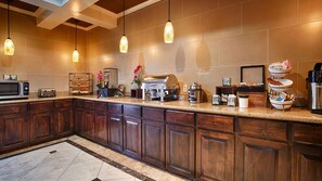 Bao gồm bữa sáng đầy đủ