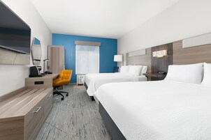 Escrivaninha, ferros/tábuas de passar roupa, Wi-Fi de cortesia