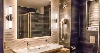Holiday Inn Budapest-Budaörs by IHG