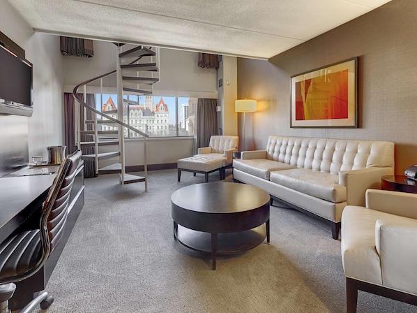 Suite | Premium bedding, down comforters, pillowtop beds, in-room safe