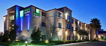 Holiday Inn Express Hotel & Suites Tracy by IHG