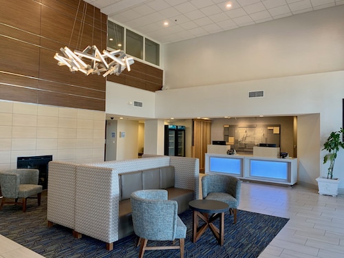 Holiday Inn Express Hotel & Suites Tracy by IHG