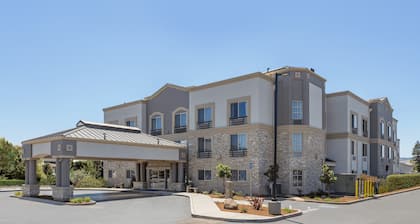 Holiday Inn Express Hotel & Suites San Jose-Morgan Hill, an IHG Hotel