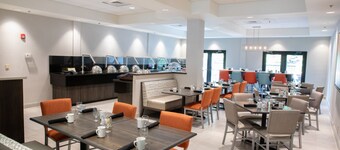 Holiday Inn Hotel & Suites Raleigh / Cary by IHG