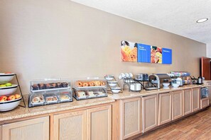 Free daily buffet breakfast