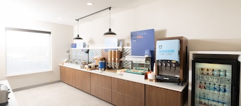 Holiday Inn Express Hotel & Suites Frackville by IHG