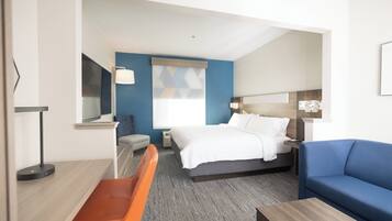 Suite, 1 King Bed with Sofa bed | Desk, laptop workspace, iron/ironing board, cribs (free)