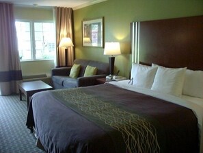 Standard Room, 1 King Bed, Smoking