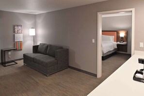 Suite, 1 King Bed, Non Smoking | Living area | LCD TV, video-game console, pay movies