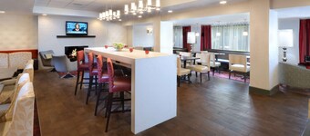 羅里-首都大道北希爾頓歡朋飯店