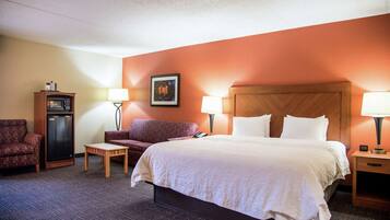 Desk, iron/ironing board, free cots/infant beds, free WiFi