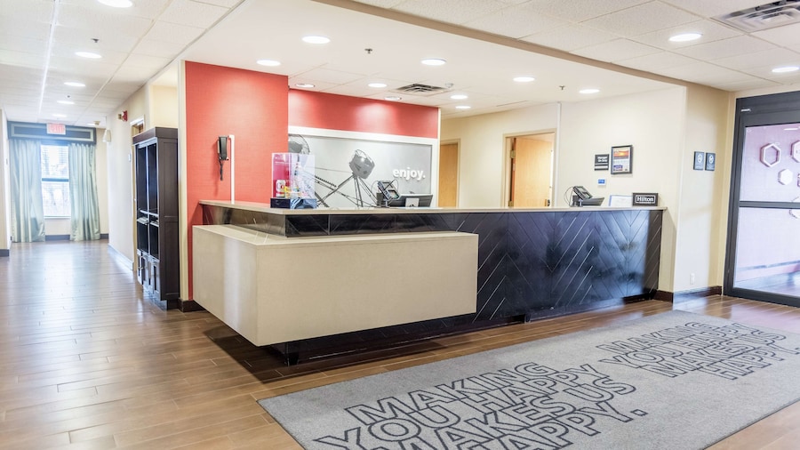 Hampton Inn Muskegon