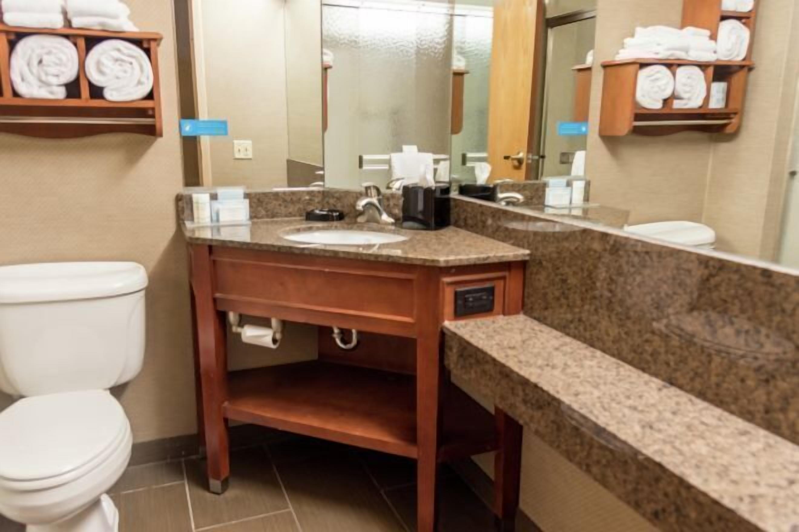 Hair dryer, towels