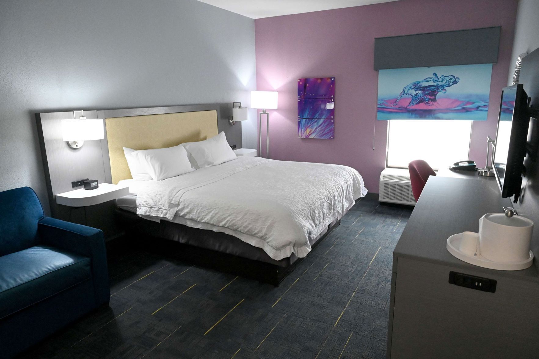 Ropa de cama de alta calidad y camas con pillow-top 