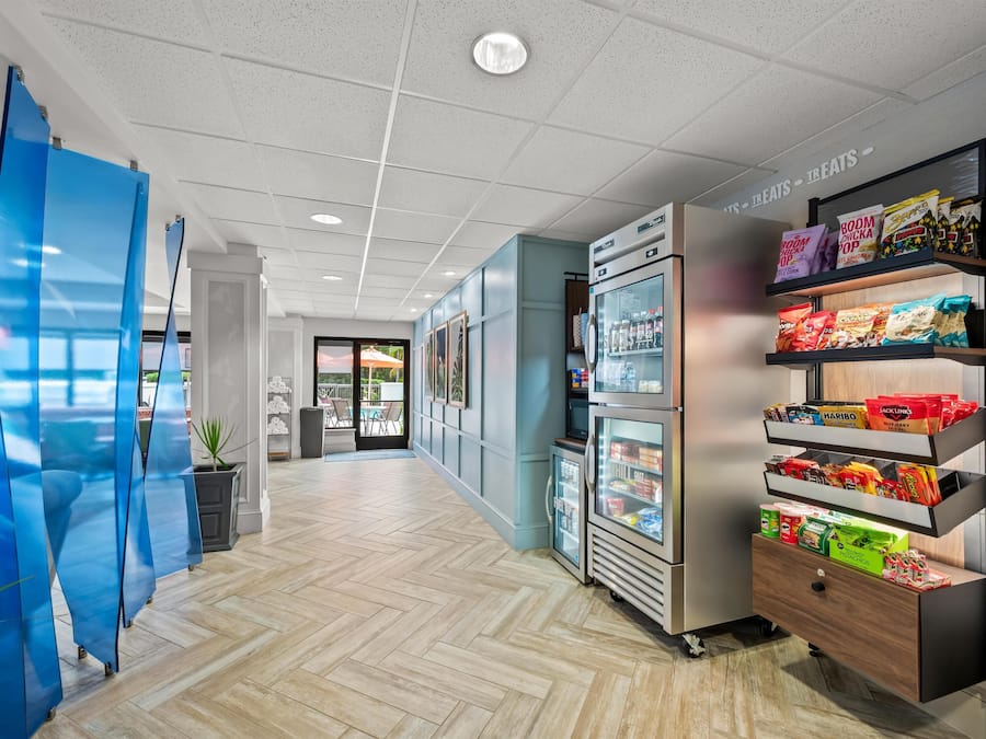 Snack bar