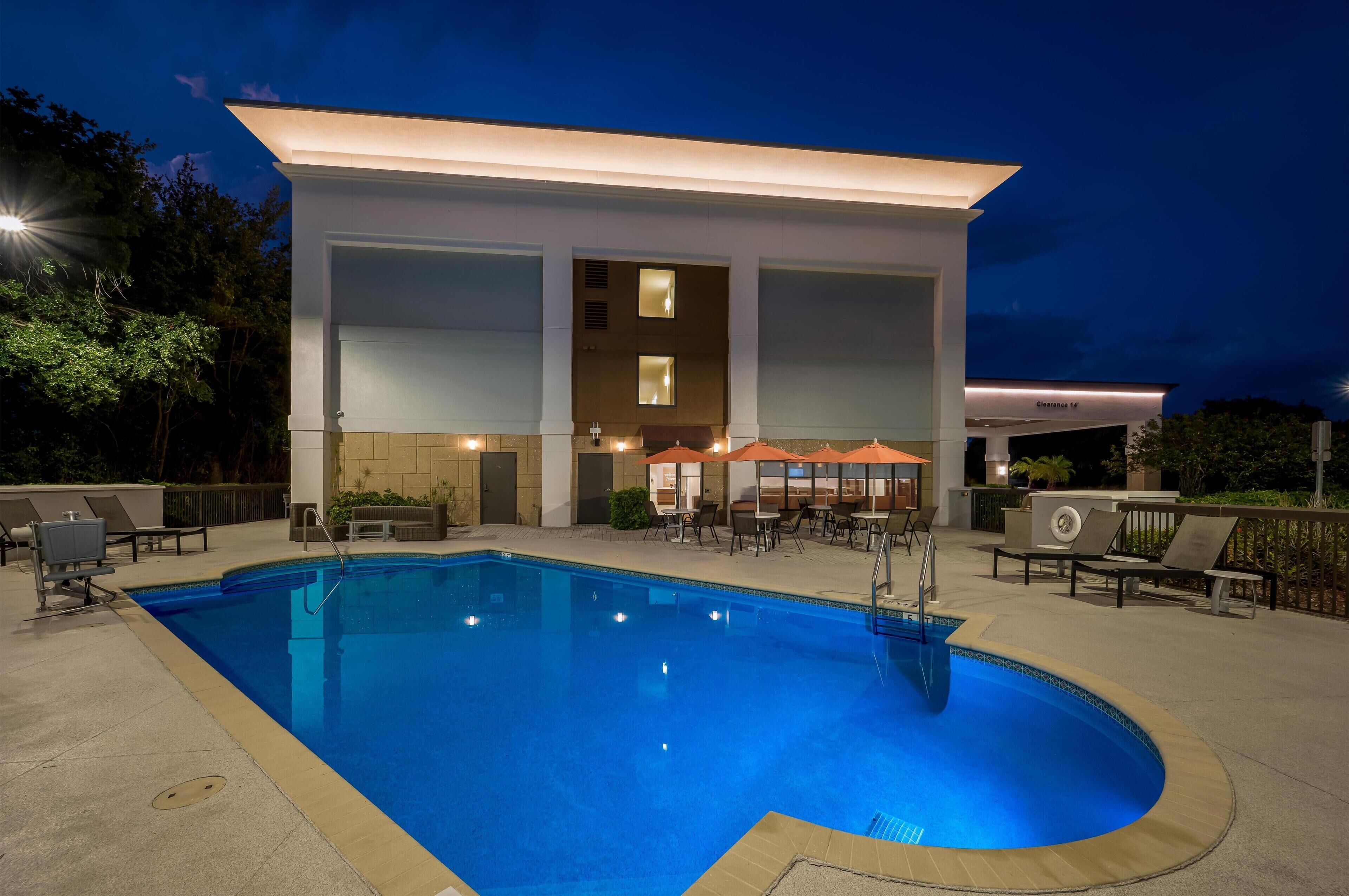 Piscina externa