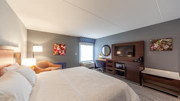 Room, 1 King Bed, Accessible, Non Smoking | Premium bedding, pillow-top beds, in-room safe, individually furnished