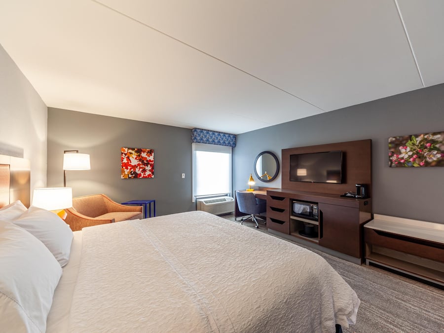 Premium bedding, pillow-top beds, in-room safe, individually furnished