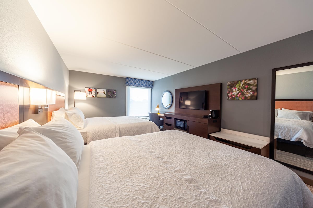 Room, 2 Queen Beds, Accessible, Non Smoking | Premium bedding, pillowtop beds, in-room safe, individually furnished