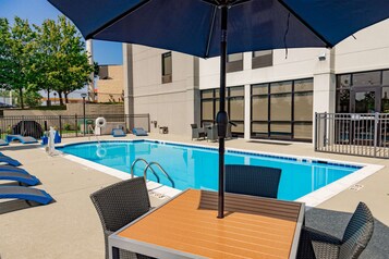 Seasonal outdoor pool