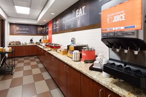 Desayuno buffet incluido todos los días 