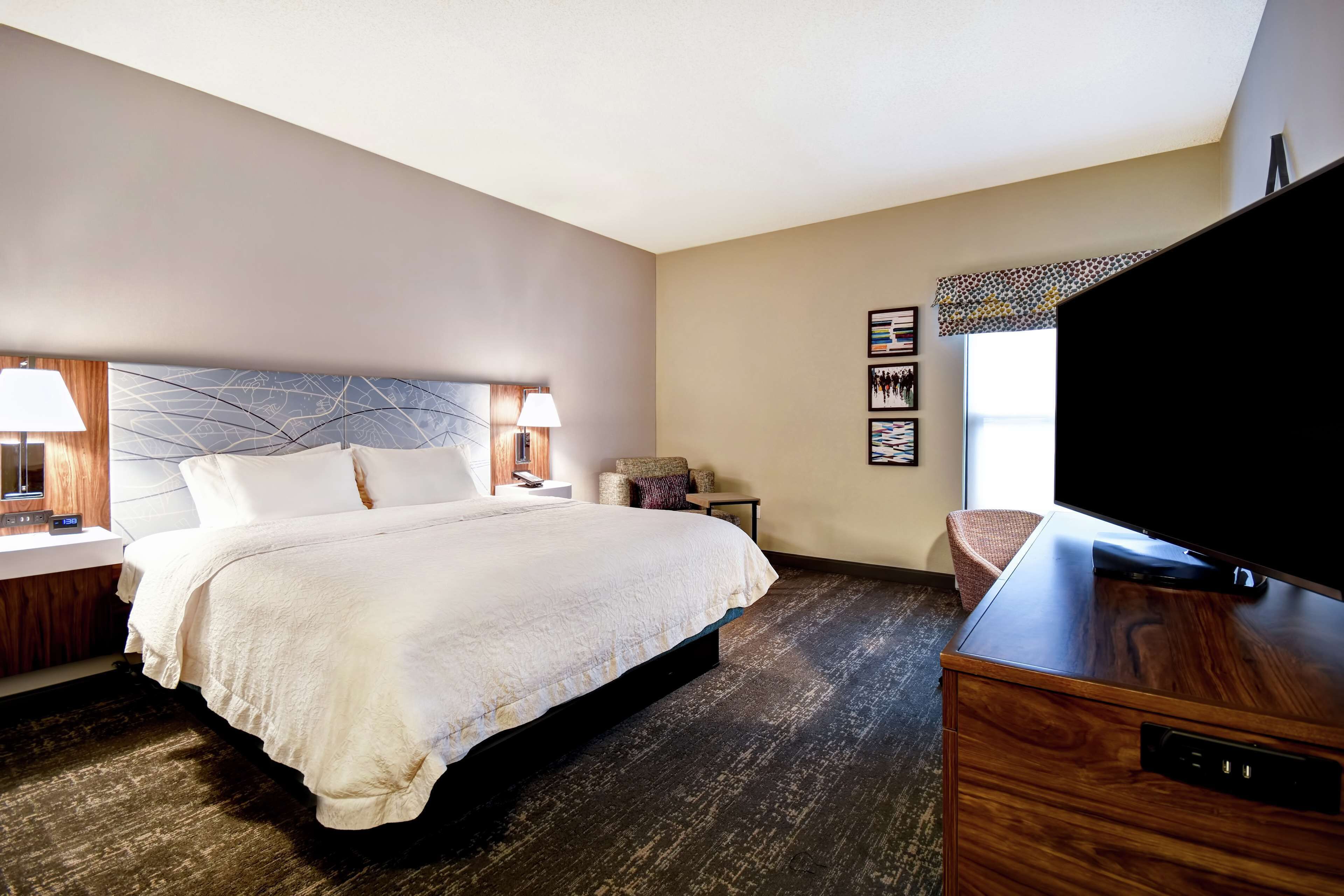 premium bedding, down duvets, pillow-top beds, in-room safe