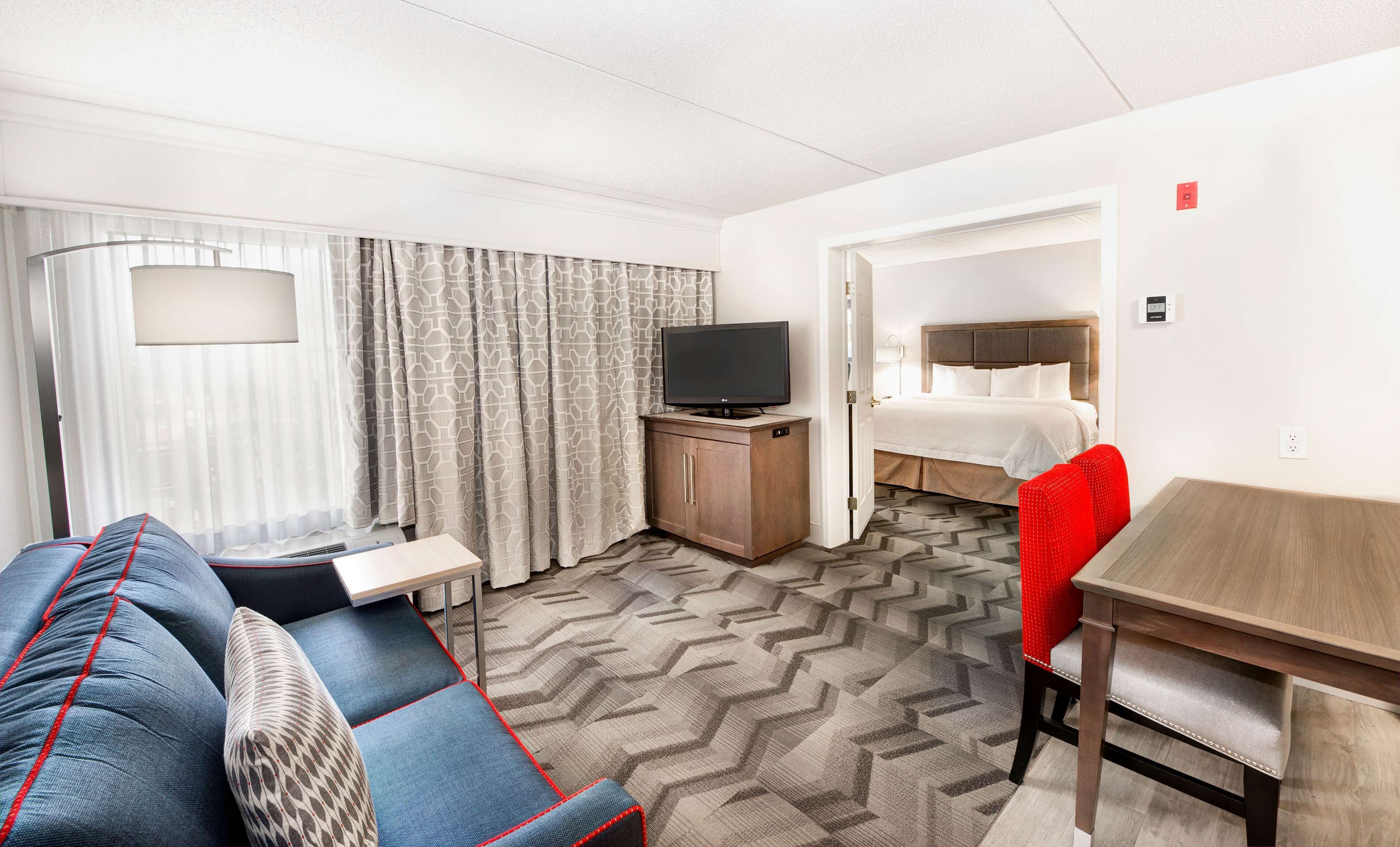 Photo - Hampton Inn & Suites Atlanta-Galleria